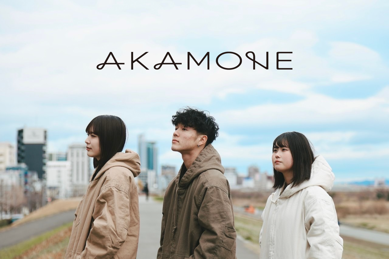 akamone_official